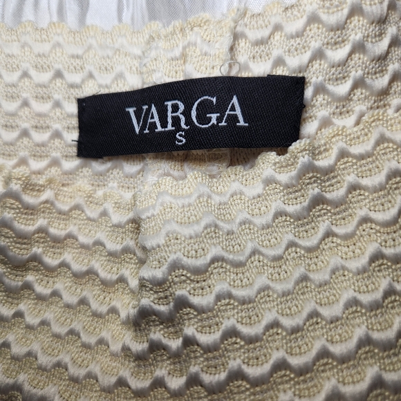 Varga Elegant Cream Textured Women's Skirt - Picture 4 of 6